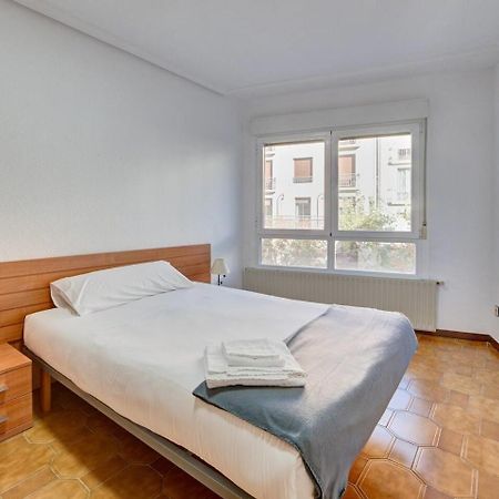 Apartamento Breton De Los Herreros ログローニョ エクステリア 写真