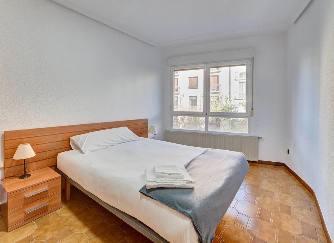 Apartamento Breton De Los Herreros ログローニョ エクステリア 写真